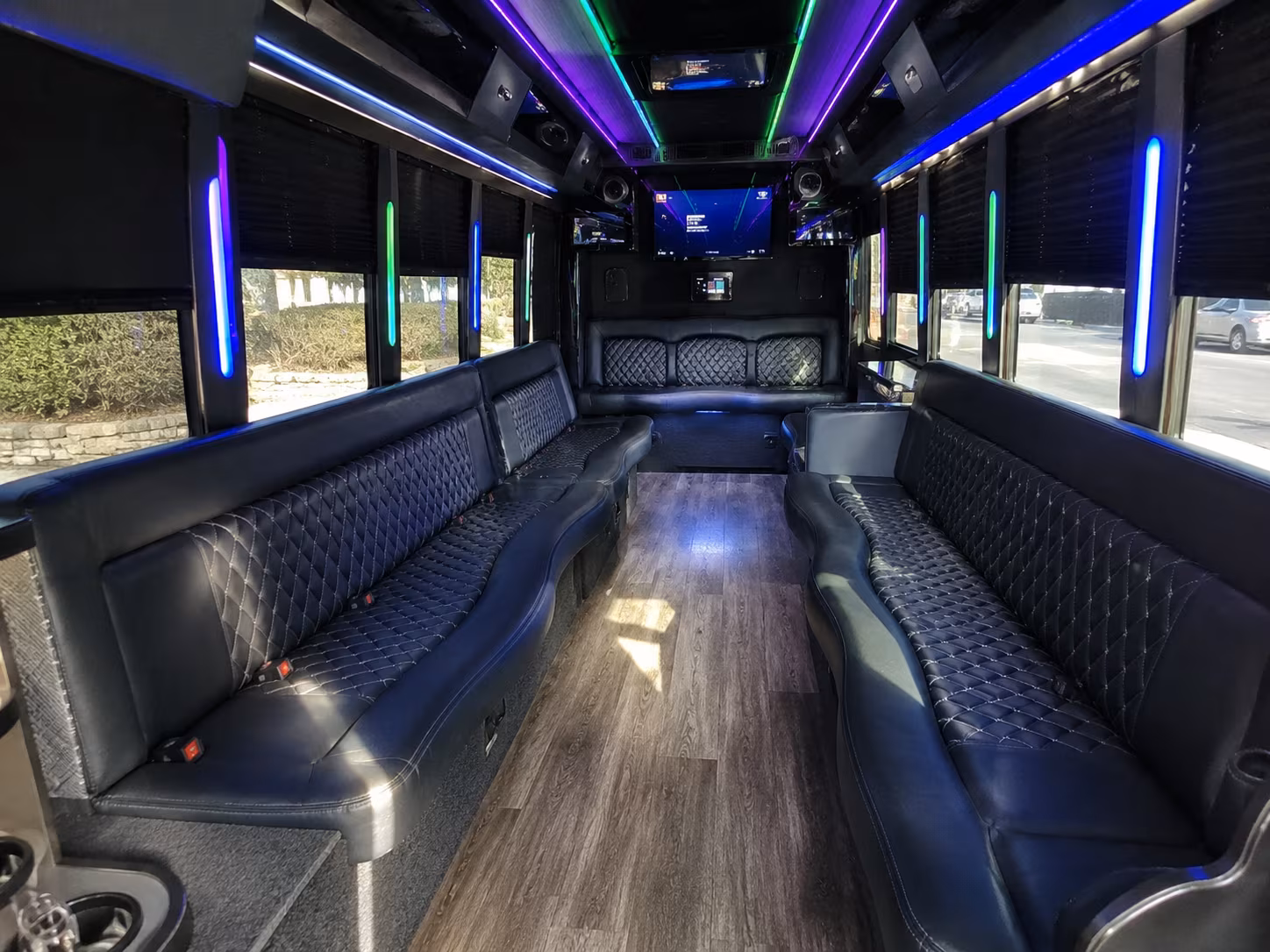 taylorsville 15 passenger party bus interior